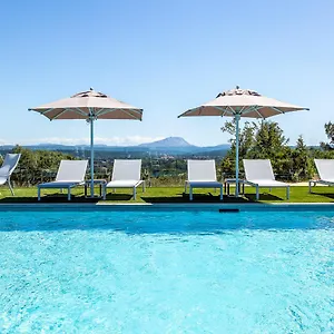 Hotel Thecamp Premium Lodge- Aix En Provence, Aix-en-Provence